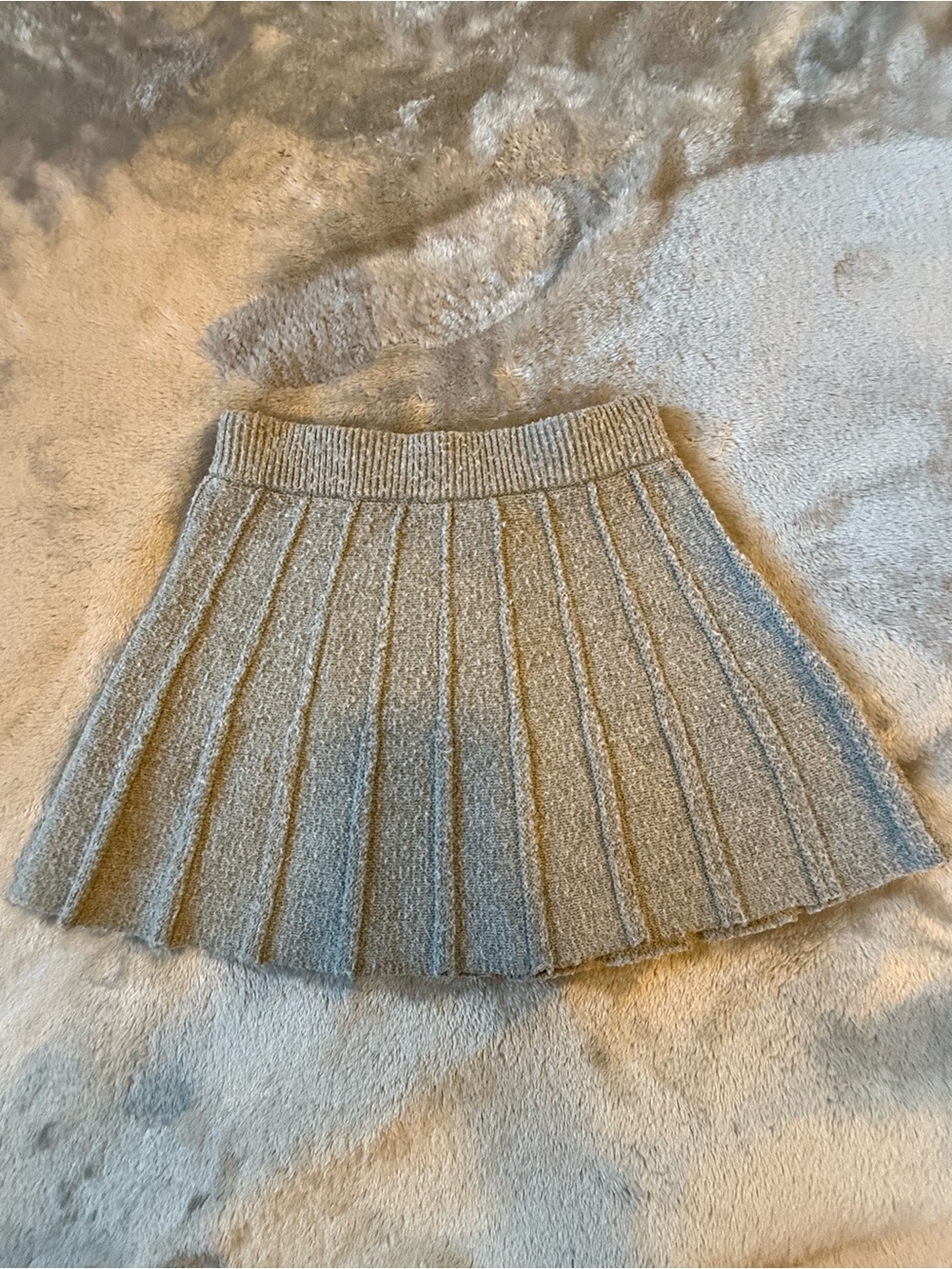 Abercrombie & Fitch Light Gray Pleated Knit Skater Skirt
